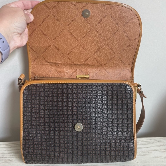 Vintage 70’s/80’s • Ted Lapidus Leather Embossed Crossbody Bag • Made in Italy - Picture 4 of 6